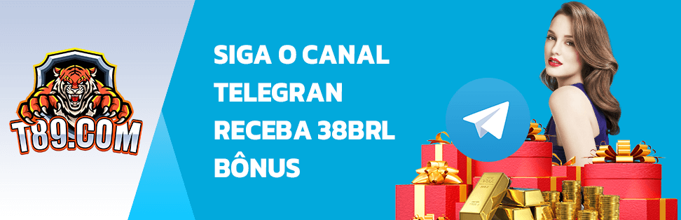 para ganhar uma aposta um jogador ao lançar 3